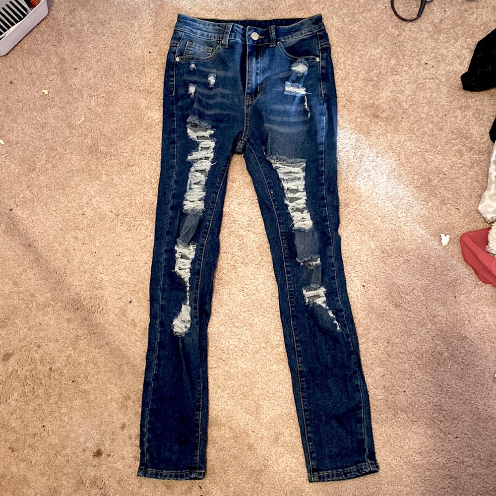 I haven’t worn this so it’s practically brand new